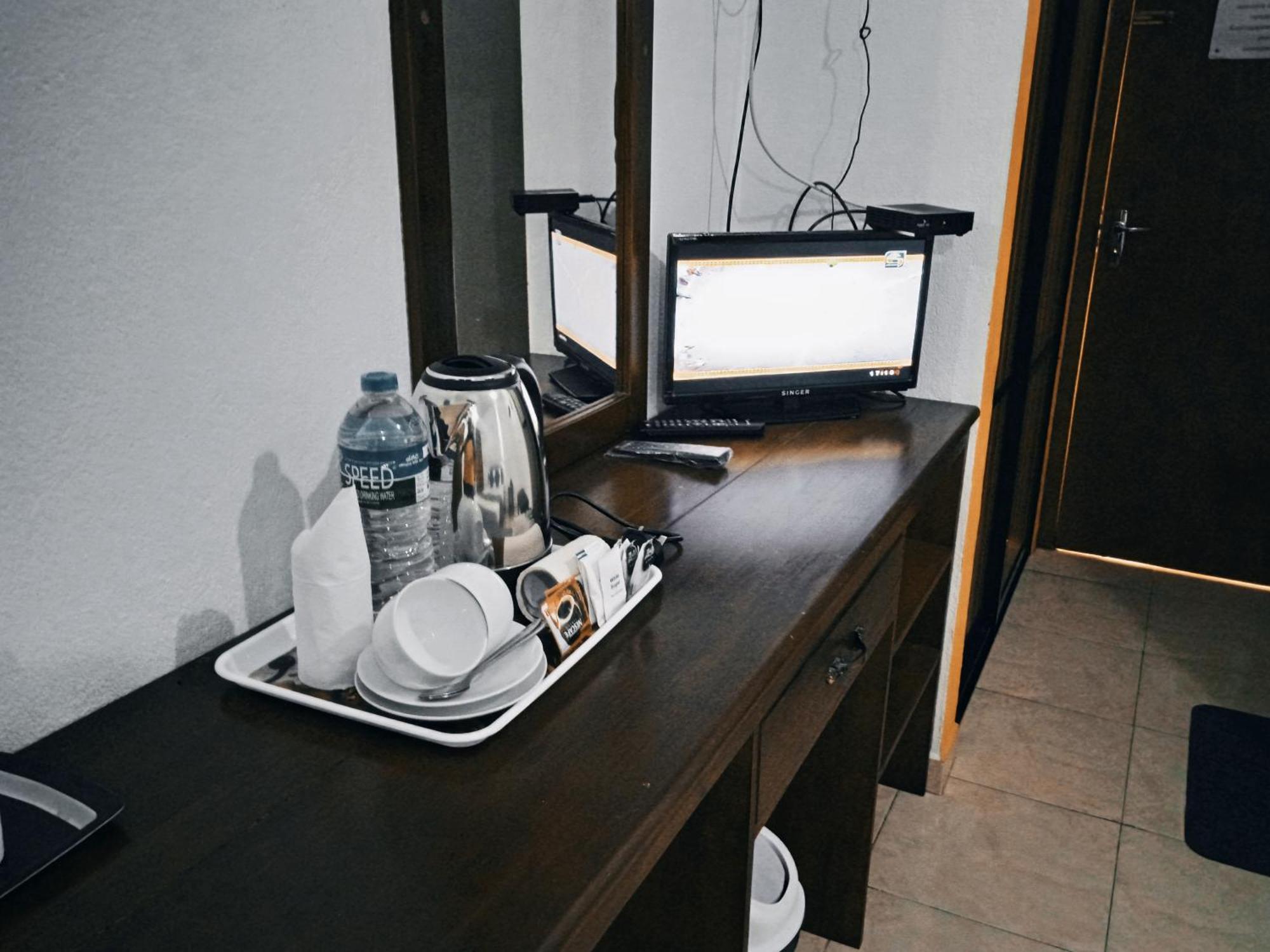 Larn'S Villa Hotel & Apartment 와두와 객실 사진