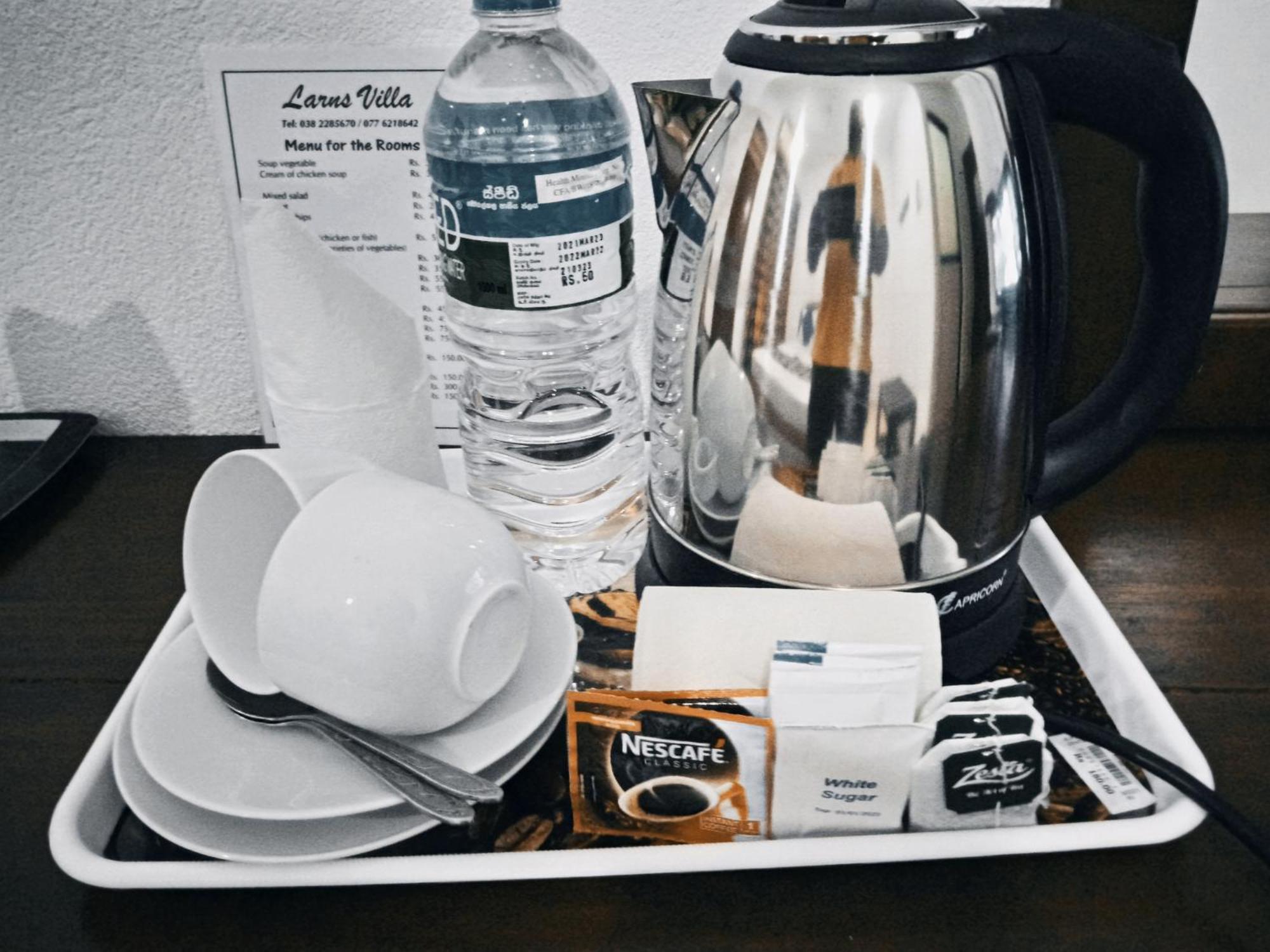 Larn'S Villa Hotel & Apartment 와두와 객실 사진