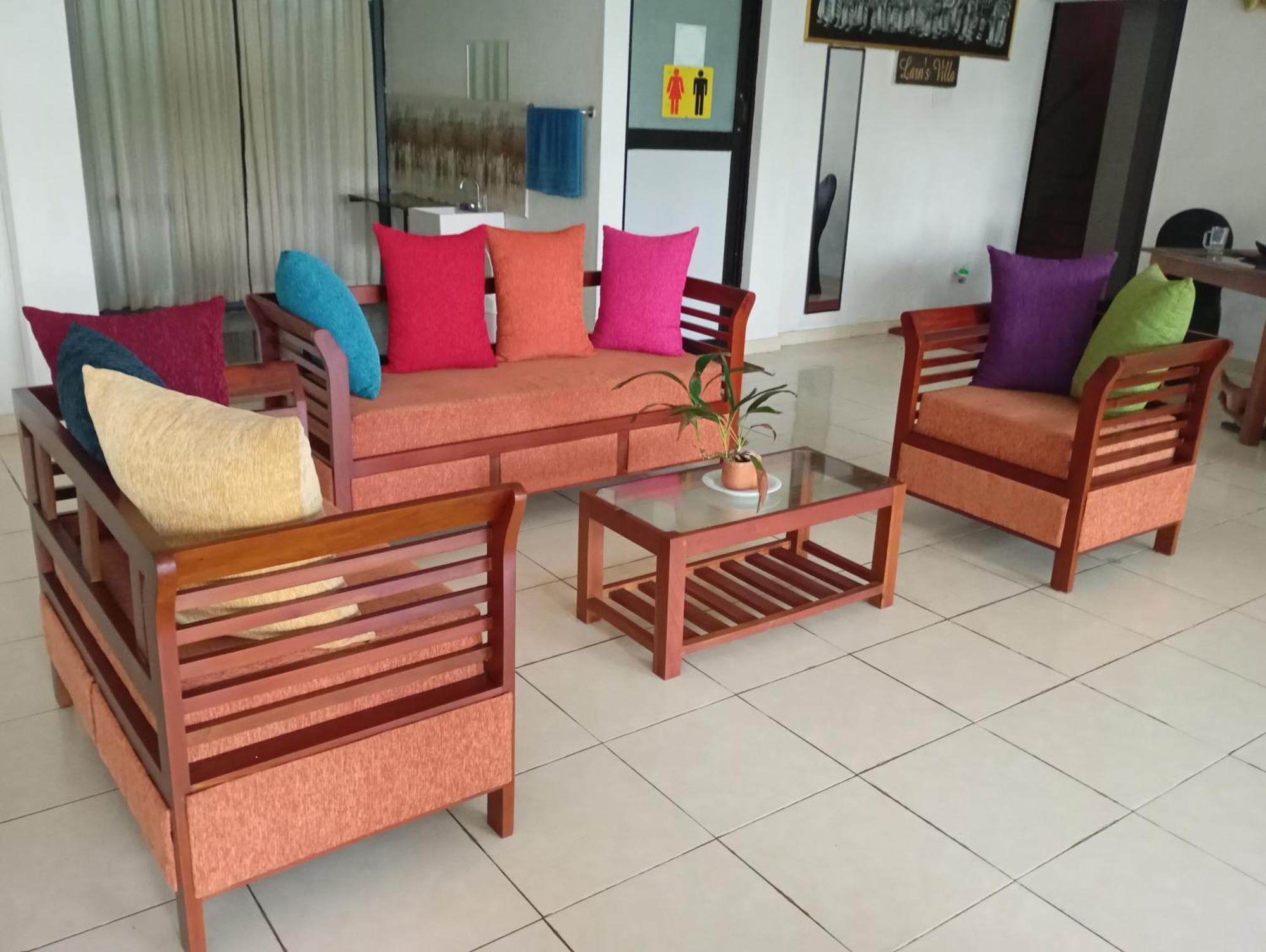Larn'S Villa Hotel & Apartment 와두와 외부 사진
