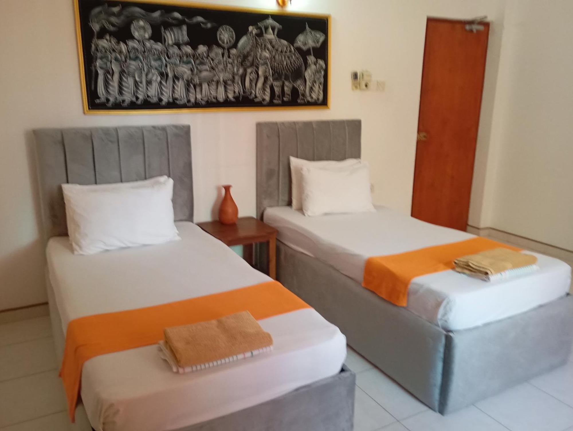 Larn'S Villa Hotel & Apartment 와두와 외부 사진