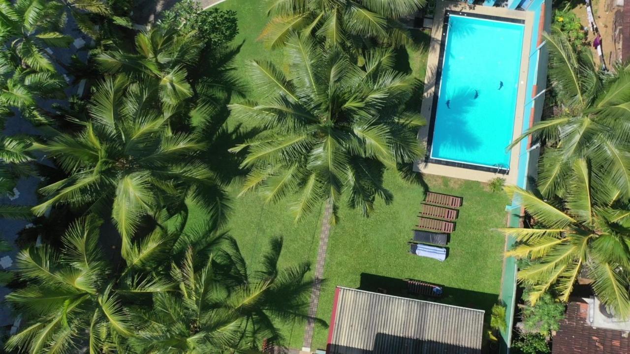 Larn'S Villa Hotel & Apartment 와두와 외부 사진